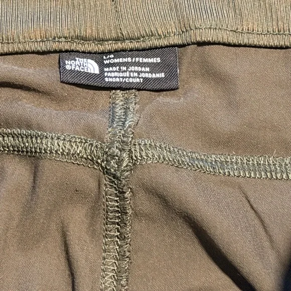 The North Face 
Aphrodite 2.0 Pants - Women's size Large Taupe Green - Picture 6 of 9